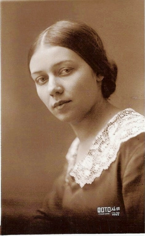 Пирожкова Антонина.jpg Пирожкова Антонина.jpg
